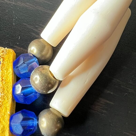 Vintage‎ Bone Hairpipe Bead Choker Necklace Blue Glass Brass Shell Disk Pendant - Picture 4 of 9